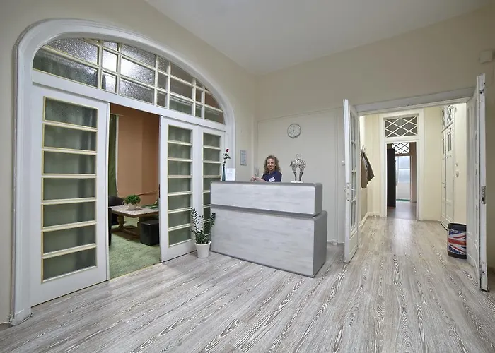 Guesthouse32 Hostel Σόφια