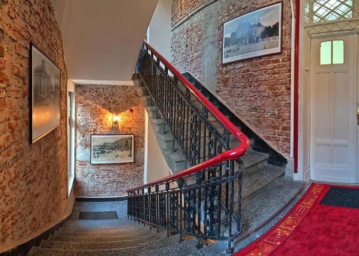 Hostel Guesthouse32 *