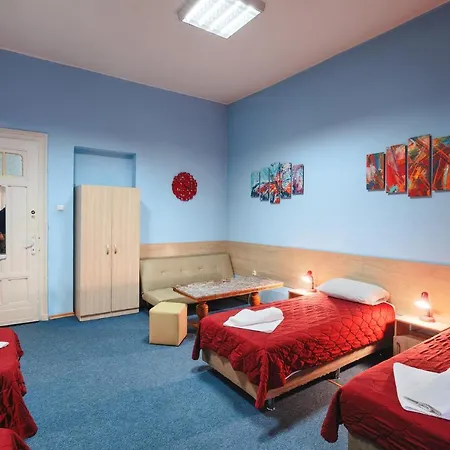 Hostel Guesthouse32