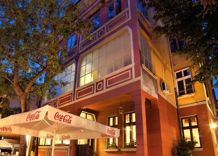 Guesthouse32 Hostel *